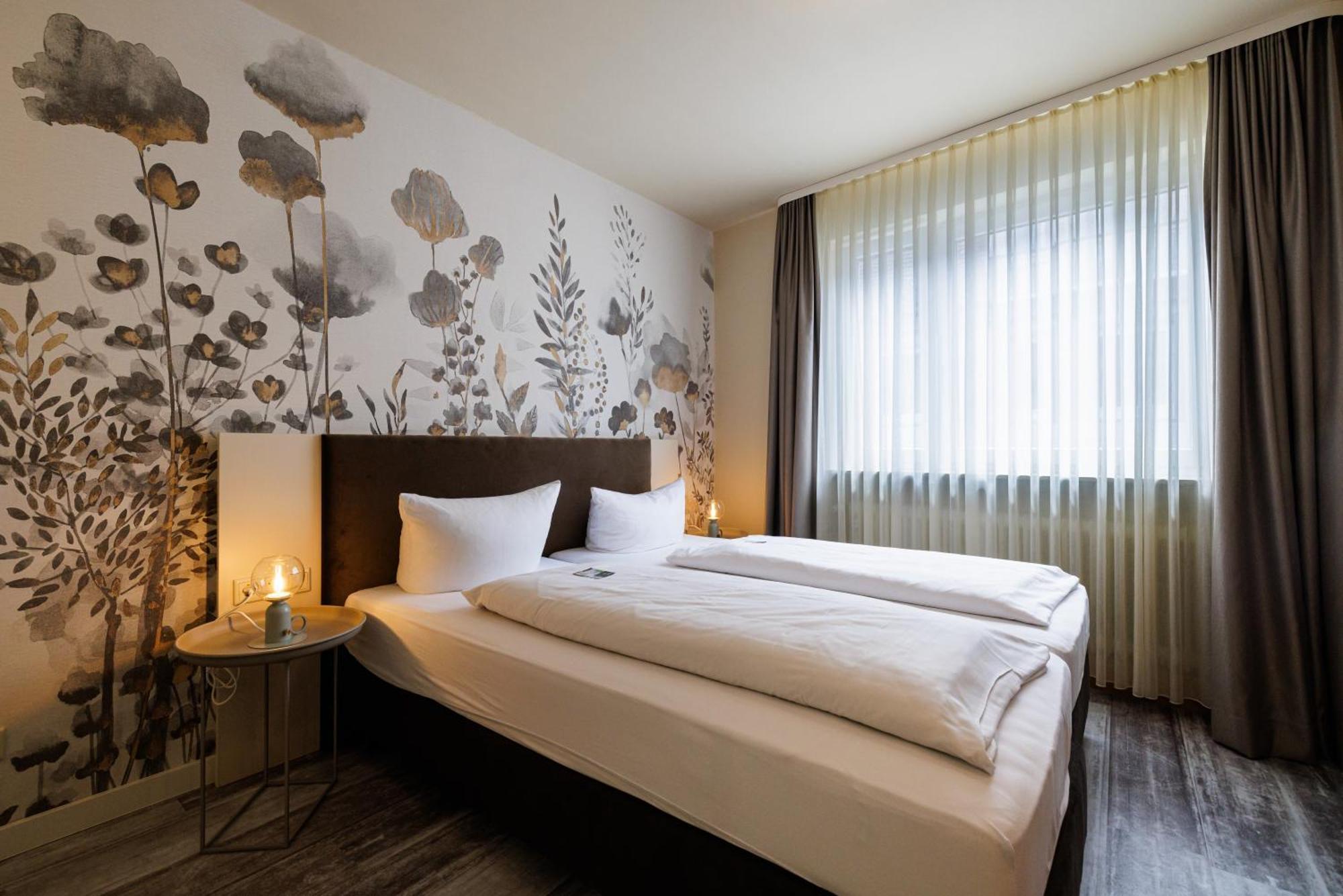 Flair Hotel Zum Storchen Bad Windsheim Luaran gambar