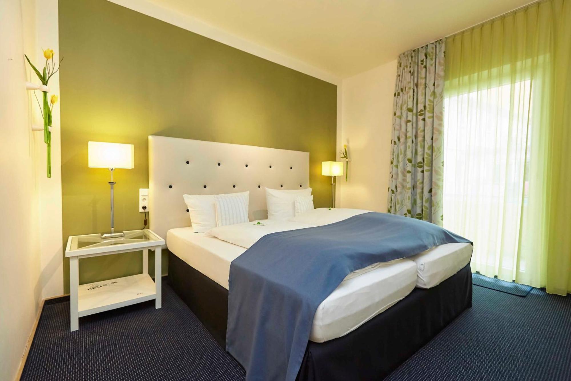 Flair Hotel Zum Storchen Bad Windsheim Luaran gambar